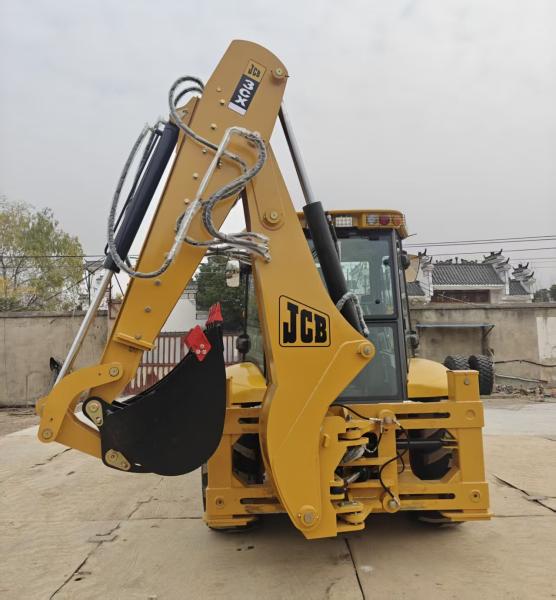 Cargadora mini JCB 3cx 4cx usada, tractor, máquina con tracción en las ruedas, 99% eficiente, 99% nueva, con motor Isuzu en stock