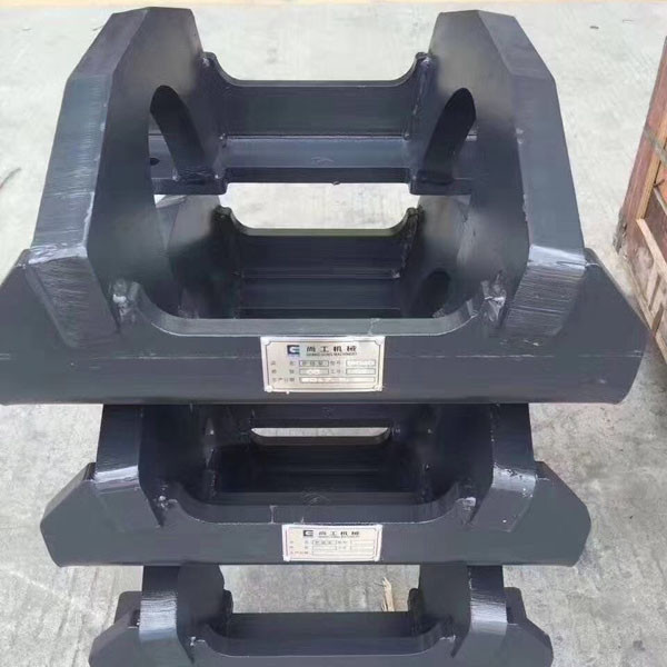 Forged Cast Excavator Undercarriage Parts Chain Guard