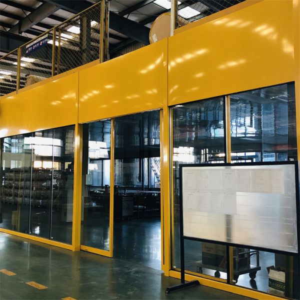 QINHUANGDAO YIWO GLASS CO.,LTD