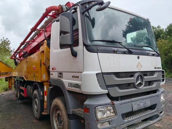 2019 56m Camion à pompe à béton Camion à pompe à sable à bras Mélangeur de béton pour camions Mercedes-Benz
