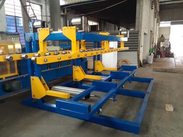 7000*1500*1400mm Roof Panel Roll Forming Machine Com Cr12Mov Cutter Sistema de Controle PLC