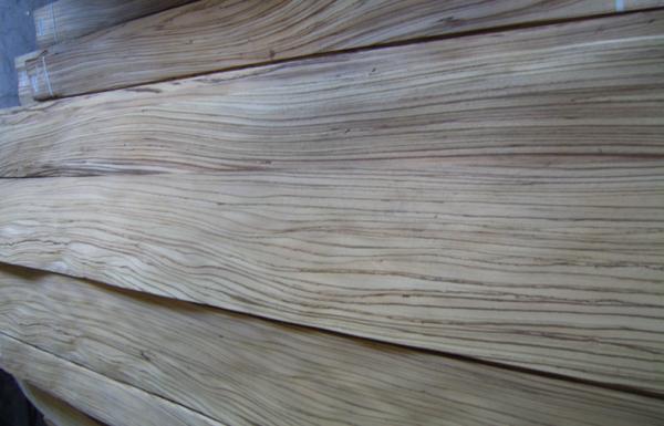 Natural Zebrano Quarter Cut Plywood Veneer , 0.45mm Thickness