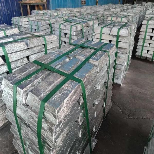 Glossy DIN Zinc Alloy Die Casting Zinc Based Alloy Zi Ingots Spot For Battery Industry