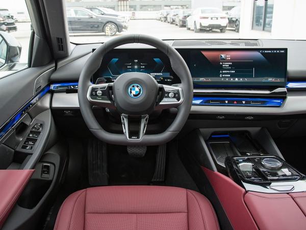 2025 BMW I5 Luxury Electric Cars Bonne performance xDrive Longue portée 651KM Fast Charging EV Nouveau modèle de berline avec toit ensoleillé BMW Série 5