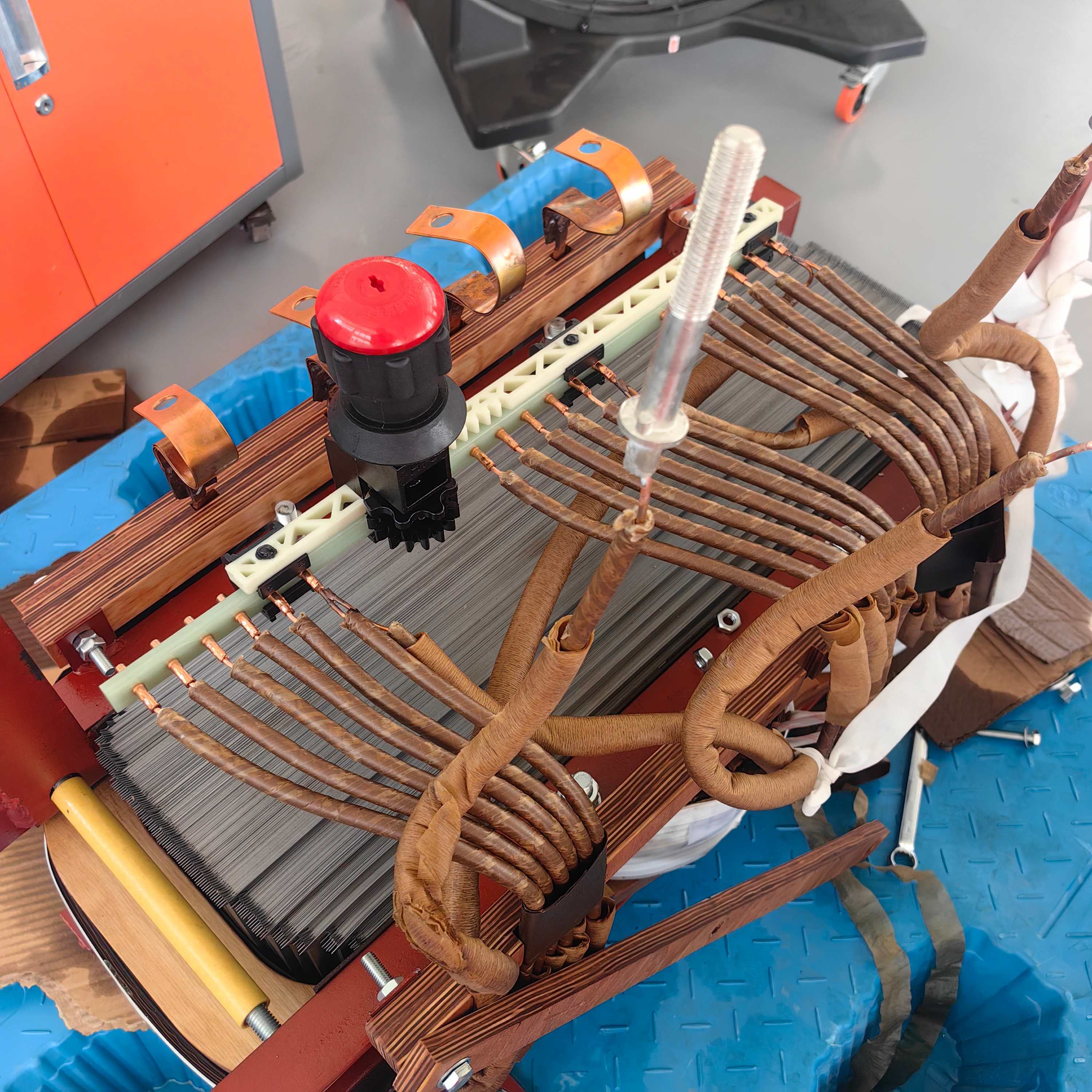 Customized Oil Immersed Power Transformer 11kV 33kV Industrial Distribution Transformer Supplier