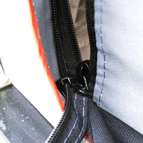 2~3person Grey Hard Shell Aluminum Triangle Car Camping Roof Tent