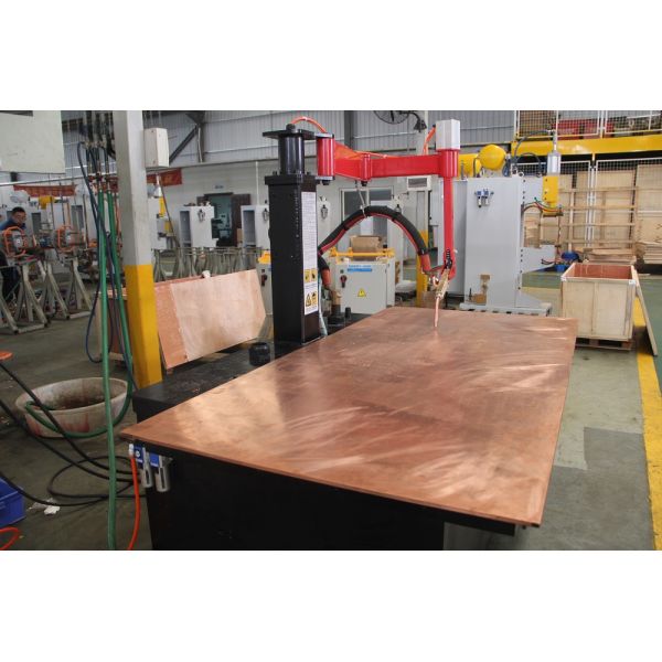 Stainless Steel Metal Sheet Door Panel C Type Crank Arm Table Spot Welding Machine