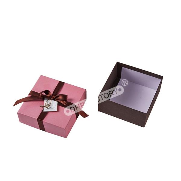 Custom Pink Small Jewelry Box With Bow Ring Packaging Boxes Exquisite