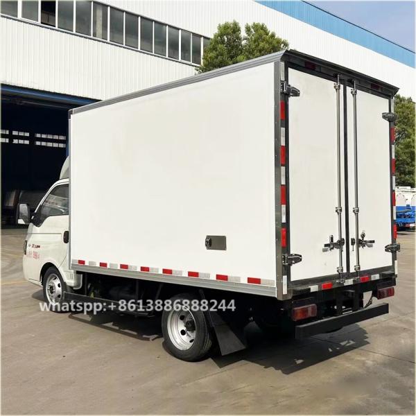 Factory Hot Selling  JAC Light  Refrigerated Truck   Refrigerator Truck    Reefer