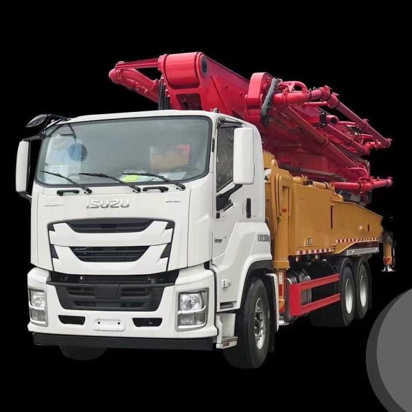 6UZ1 Isuzu Radiator 8974321060 Qingling 1301010-D15YR For Giga VC61 Aluminum Cooling Core And Plastics Fan Guide