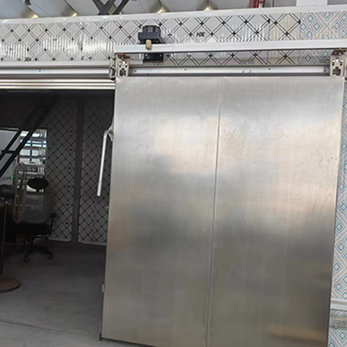 Manual Sliding Cold Storage Door , Durable Cold Room Sliding Door For Fruit / Vegetable Storage
