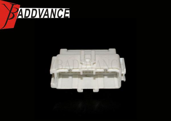 Couleur blanche électrique de 28 Pin Male Wire Terminal Connectors pour l'automobile
