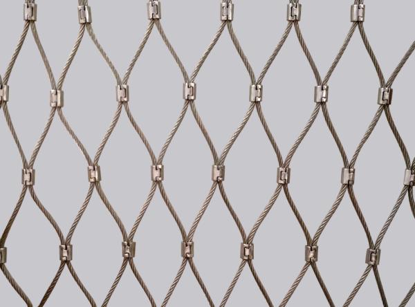 SS 304 / 316 Golden Stair Rail Safety Mesh Perfect Anti - Rust Property