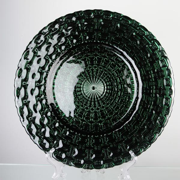 China High Quality Color Decoration Glass Charger Plate for Dinnerware