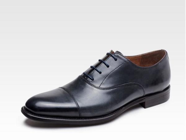 Business / Wedding Men's Dress Shoes Bullock Genuine Leather Lace Up Brogues