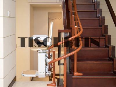 Shopping Mall Handrail Rail Wheelchair Inclined Platform Lift With Comfortable Wheelchair For Medical Care Center