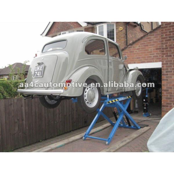 1.2M 2.7T Scissor Vehicle Lift Low Rise Pneumatic Portable Low Rise Car Lift