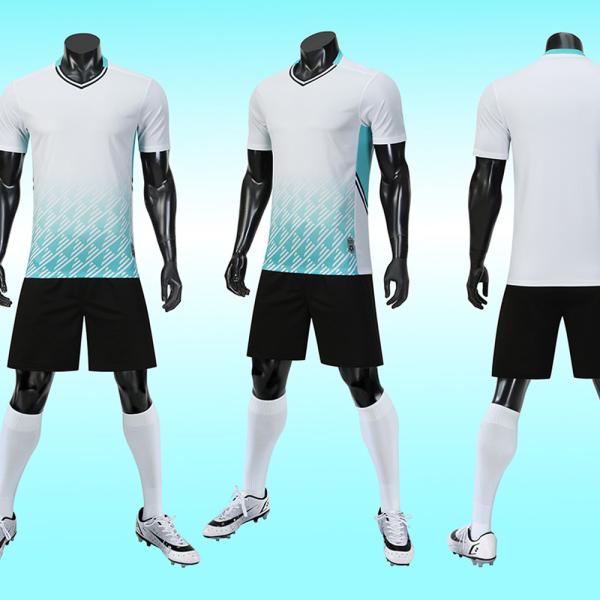 Premium Fabric Lightweight Plain Soccer Jerseys Breathable Football Jersey Set For Team