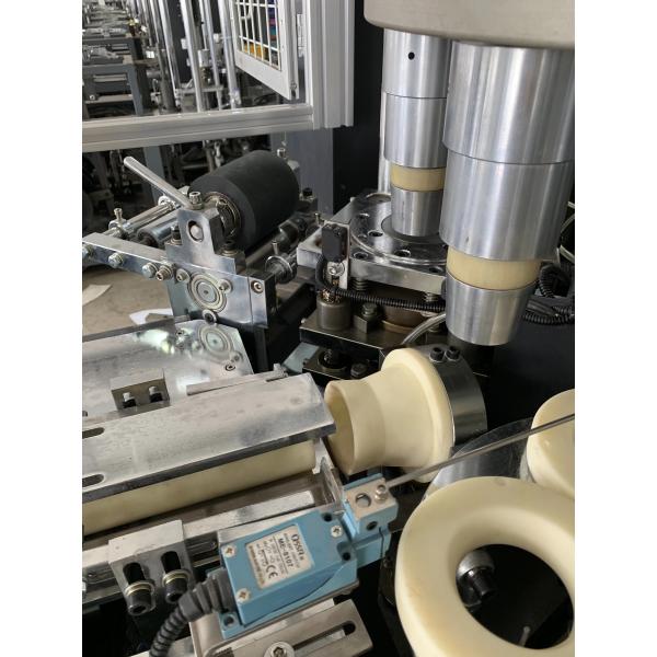 Машина 2000x1230x1700mm производства чашки ODM 3-16oz устранимая