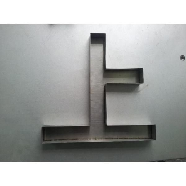 High Reliability Industrial Laser Welding Machines 400W Low Loss Easy Operation