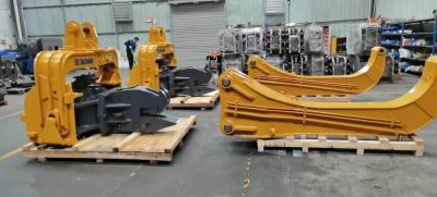 Ponte da construção que projeta o equipamento de Concrete Pile Driving da máquina escavadora