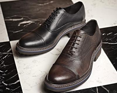 Calçados de couro masculino tecido calçados de couro elegante Goodyear calçados com duas pontas