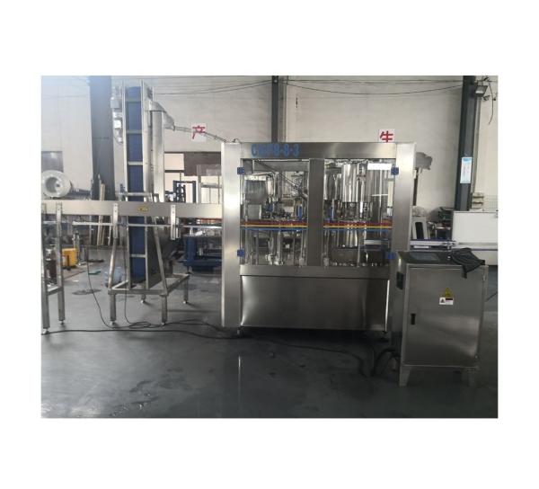 2100*1580*2300mm 3 em 1 Modelo 8-8-3 Máquina de Enchimento para Engarrafamento de Bebidas de Água