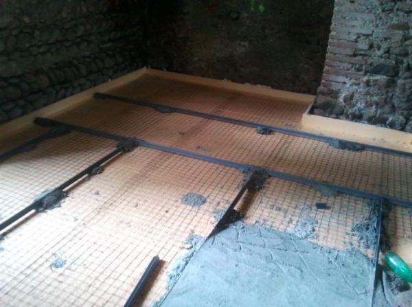 Screed Reinforcement Carbon Steel Wire Mesh 100mm X 100mm 1.4 - 1.7mm Thinckness