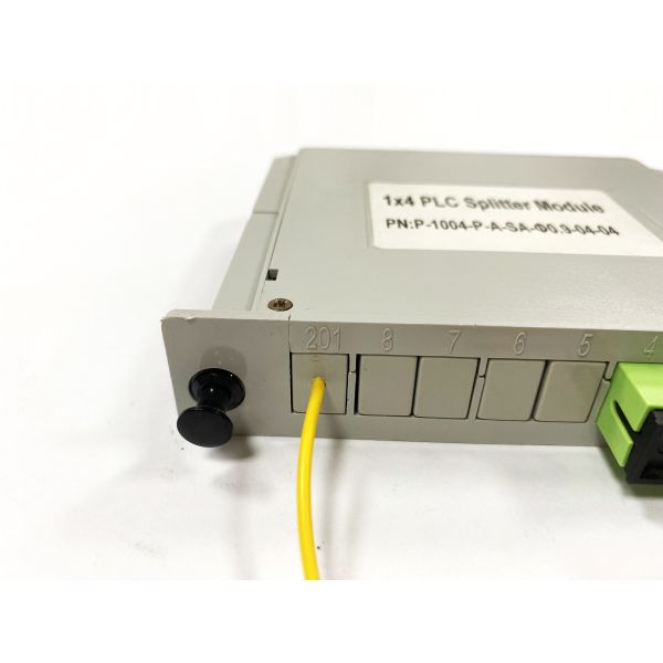 1X4 With 2mm Cable  Input Port LGX Type Fiber Optical Splitter Box With 0.5m Pigtail Length For Single Mode SM G657A Networks