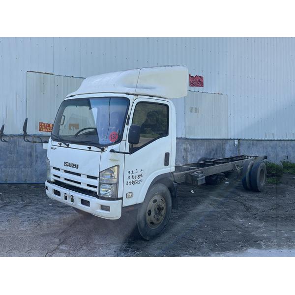 Caminhões usados de gama média Isuzu 4X2 Drive Diesel Caminhão comercial de segunda mão