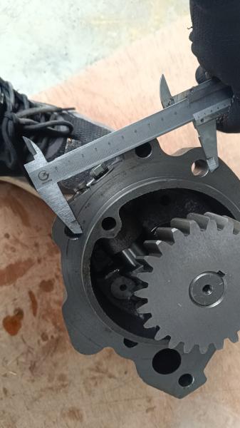 Bomba de óleo 3821579 SD22 de LGMC Isuzu Engine Parts 3609833