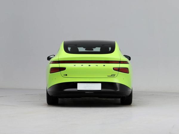 Xpeng P7 Chinese EV Cars New Energy Sedan 4 Door 5 Seat Drive