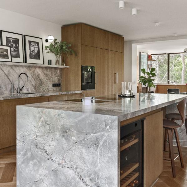 Manufacturer Customized Modern Flat Panel Modern Designs Wood Veneer Kitchen Cabinets For Builder