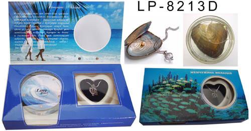 Russian Versions Color Box  Love Pearl Necklace Gift Box With Fashion Cage Pendant for Valentine's Day Gift