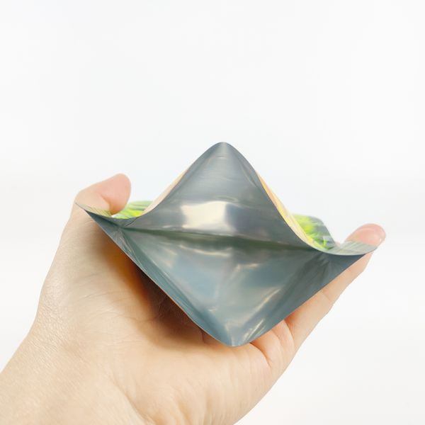 High Quality Custom Printed Logo Soft Touch Mylar Food Grade Antistatic Stand Ziplock Pouch 3.5g 7g 14g 28g for Milk Jelly