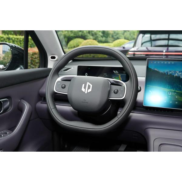 Leap Motor C16 2024 SUV eléctrico de 6 asientos de primera línea con 1095 km de alcance completo y transmisión de una sola velocidad