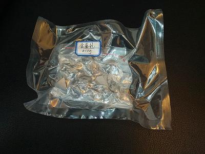 High Purity Rare Earth Metal Oxides Scandium Metal 99.9%