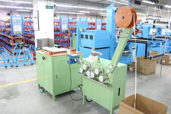 Automatic Vertical Horizontal Festooning Fold Packing Machine for Festooning Fold Packinge