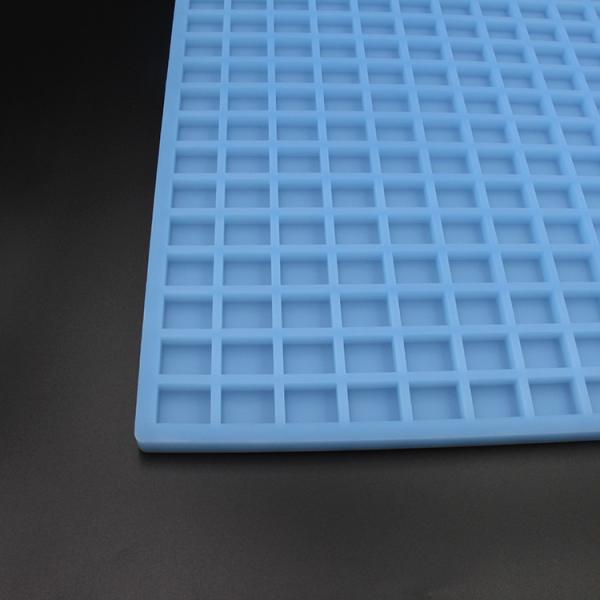 224 Cavities Square Silicone Candy Mold Heatproof For Caramel