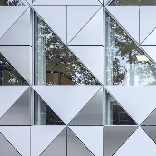 Triângulo Borracha Alumínio Veneer 3D Superfície Alumínio Folha de Metal personalizado