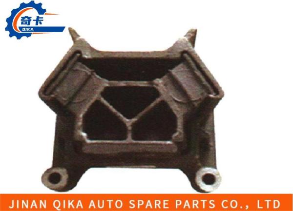 Front Bracket Of Howo T7 Engine    Howo Truck Spare Parts  725w96210-0060