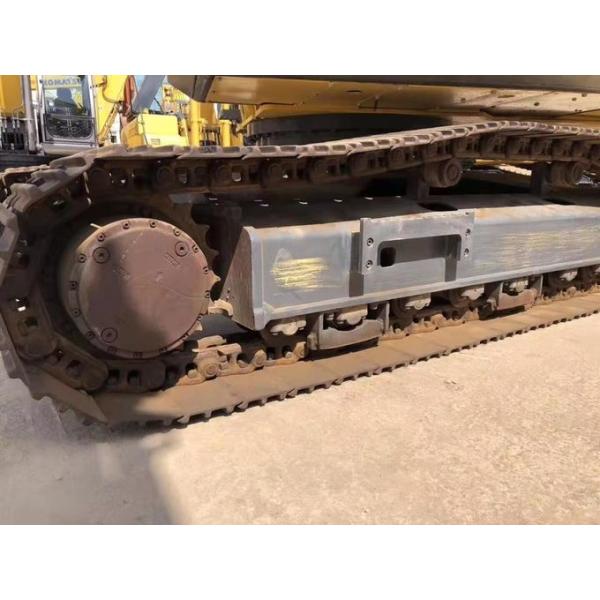 SK270D dan en segundo lugar los excavadores de Kobelco