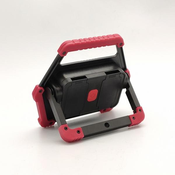 Супер сильная портативная работа СИД освещает эксплуатируемый батареей УДАР силикона 10W ABS 17.3x3.5x15.6cm