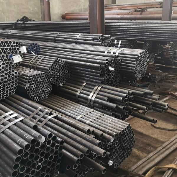 16Mn SAE1045 Q235 Seamless Carbon Steel Pipes API 5L Seamless Line Pipe Gas