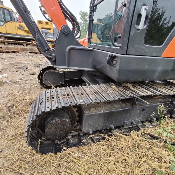 Подержанный экскаватор Doosan DX60 для земляных работ