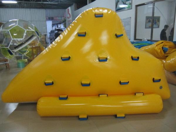 iceberg inflável de encerado do PVC de 0.9mm com os 2 lados que escalam para a associação