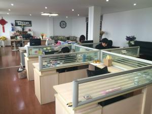 YANGZHOU XINFLY AMENITIES CO.,LTD
