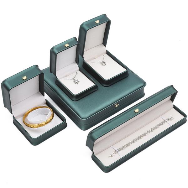 Boîte de rangement de bijoux en cuir en PU pour bagues pendentives