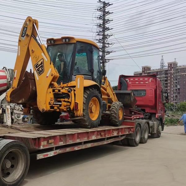 8TON JCB3CX Backhoe Loader with Low Working Hours and Good Condition at Affordable
