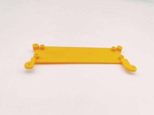 SGS Anticorrosive Industrial Moulded Products Plastic Guide Plate LKM Mould And Mold Maker